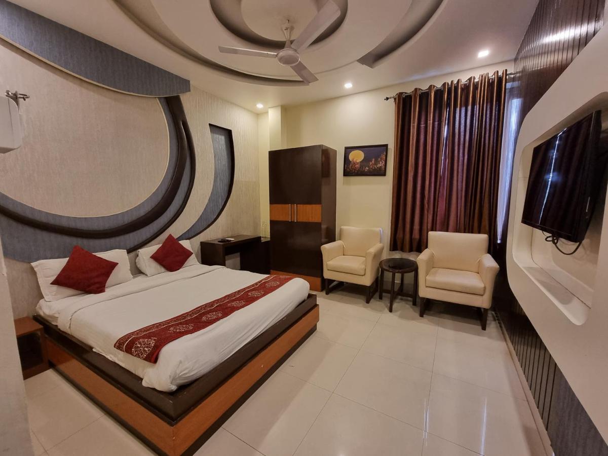 Hotel Vitthal International, Prayagraj Allāhābād Junction מראה חיצוני תמונה