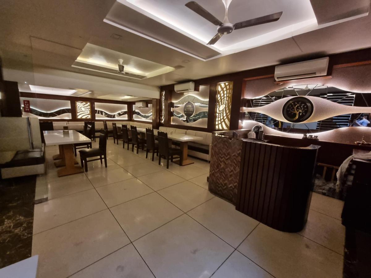 Hotel Vitthal International, Prayagraj Allāhābād Junction מראה חיצוני תמונה