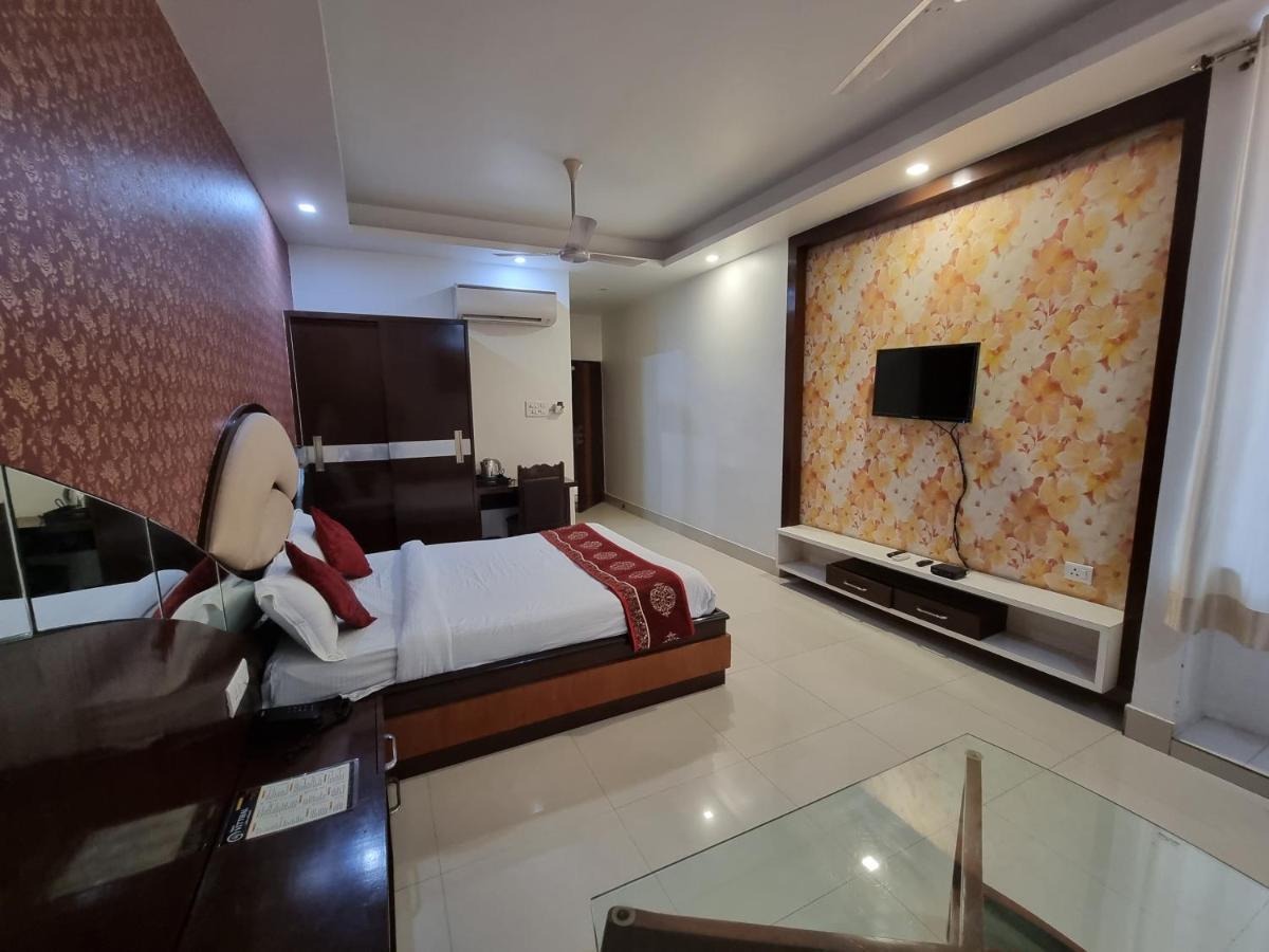 Hotel Vitthal International, Prayagraj Allāhābād Junction מראה חיצוני תמונה